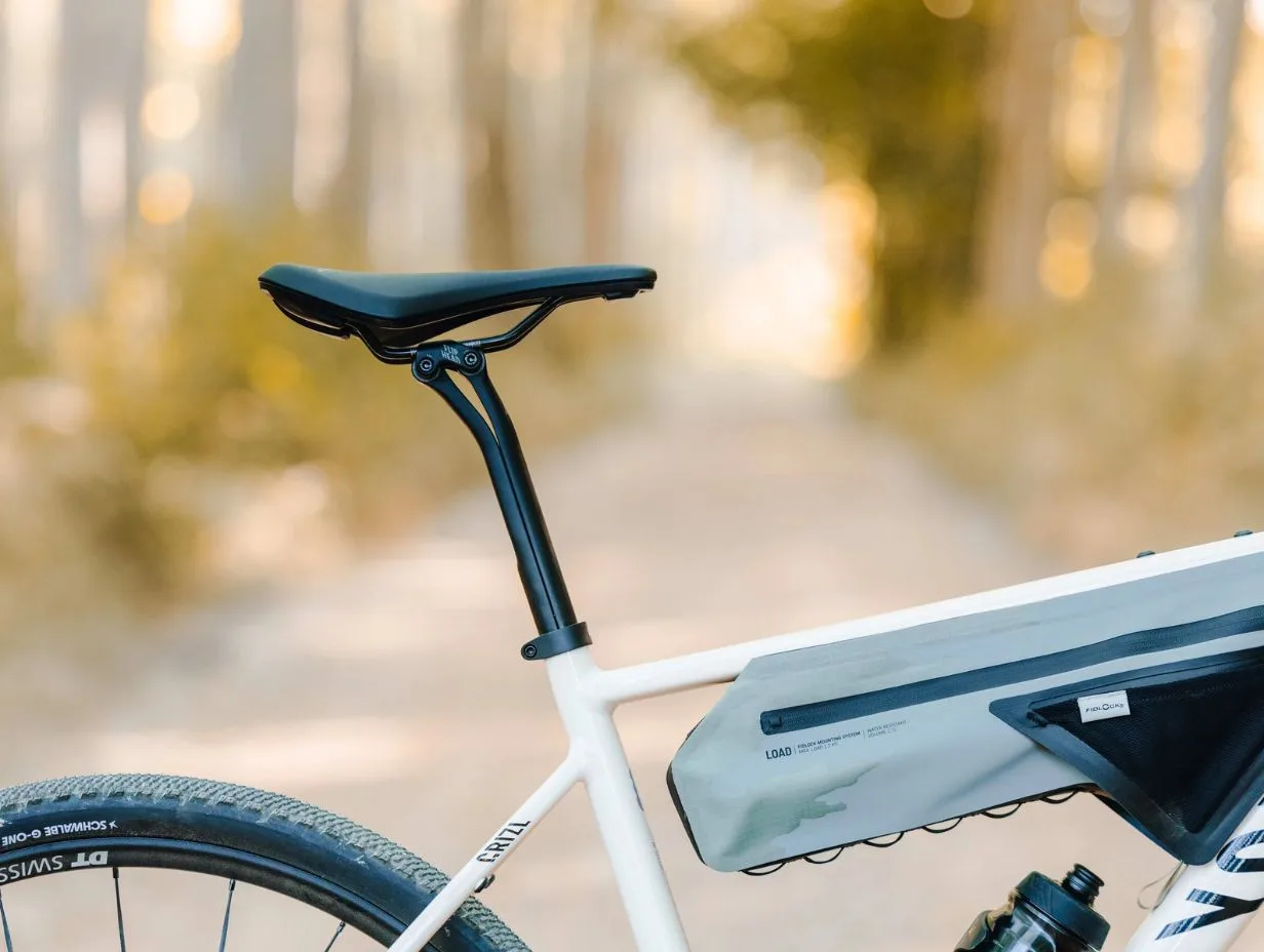 Béquille Vélo Aluminium Antidérapante ZERONE - Noir - Support Latéral Béquille Vélo Aluminium Antidérapante ZERONE - Noir - Support Latéral