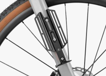 cargo cage apidura
